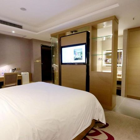 Lavande Hotel Foshan Yiwu Commodities City المظهر الخارجي الصورة